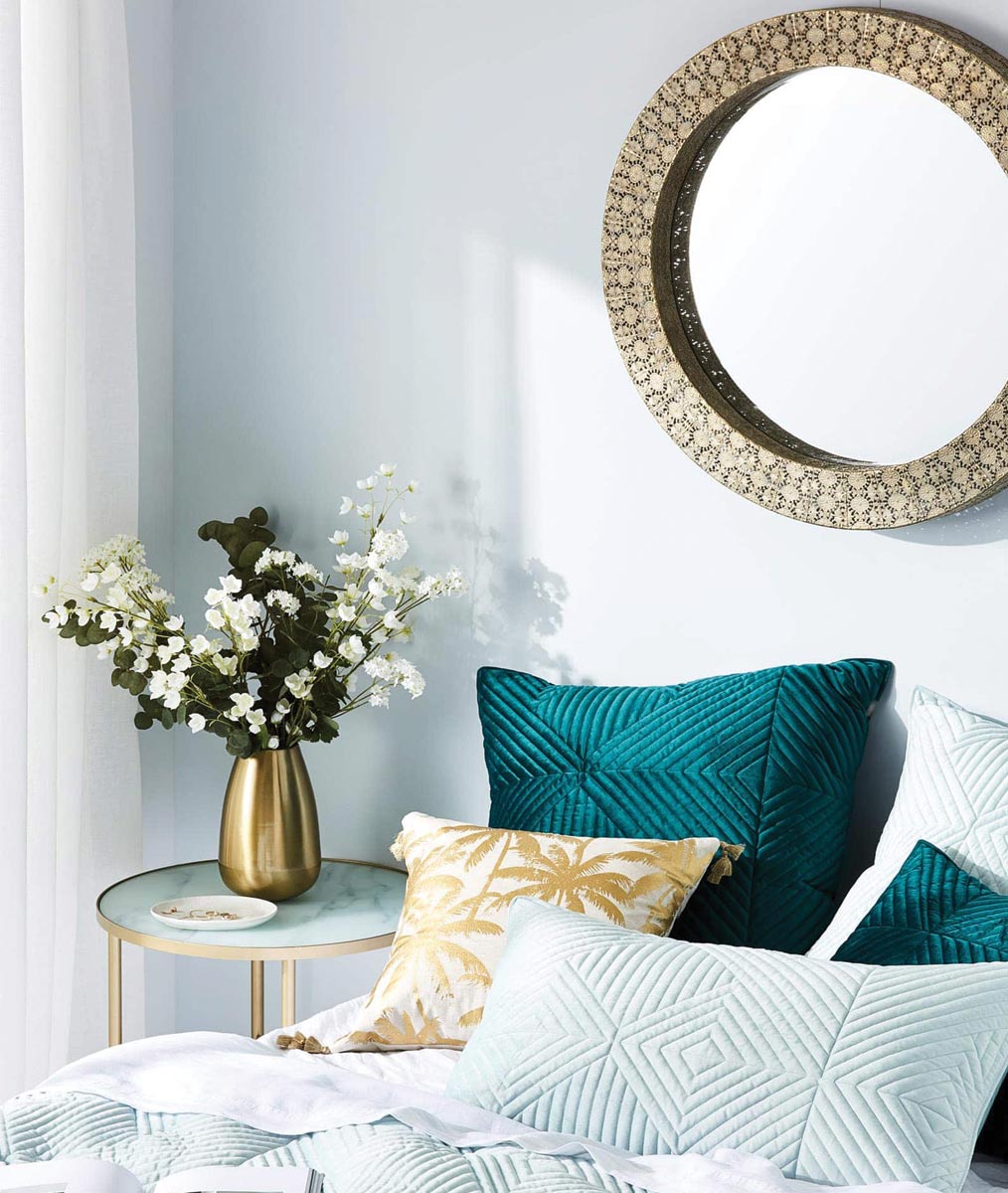 Small Bedroom Design Ideas DOs and DONTs of a Small Bedroom